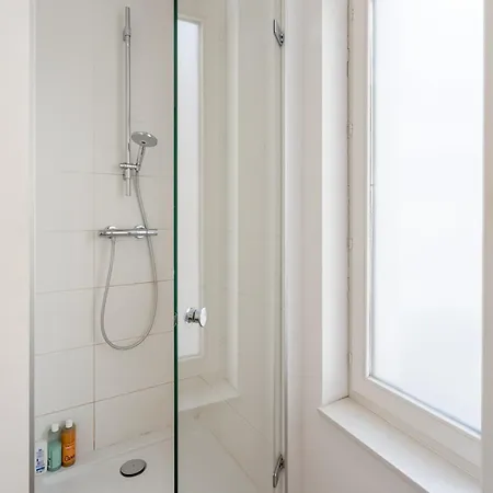 Beautiful Modern In The Heart Of Appartement