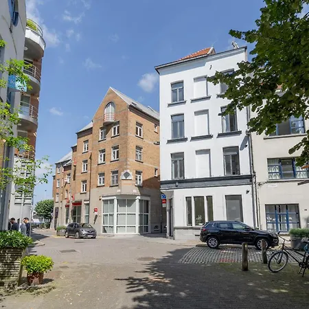 Apartment Beautiful Modern In The Heart Of